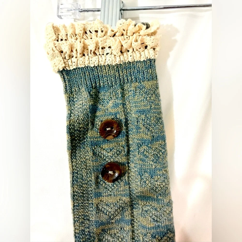 NWOT Y2K Simply Noelle Boot Socks With Lace Trim Cuff And Two Decorative Buttons